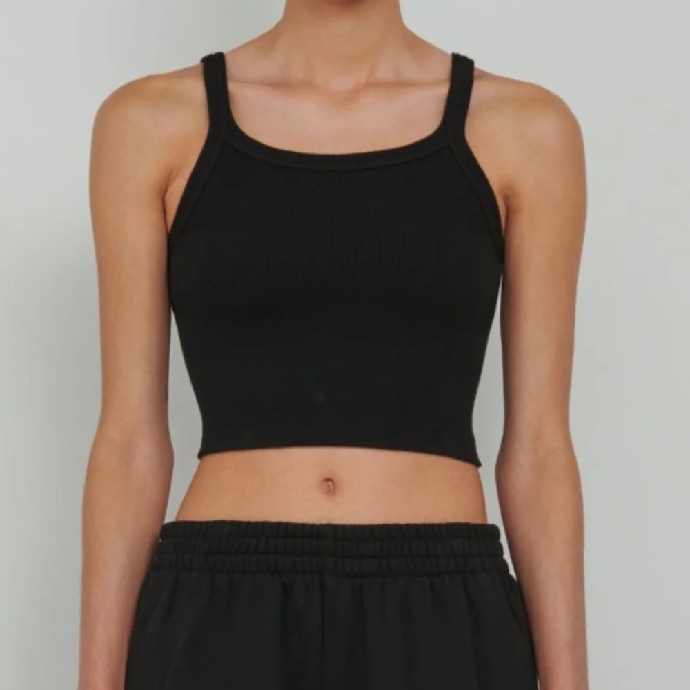 Wardrobe nyc HB RIBBED TANK size medium